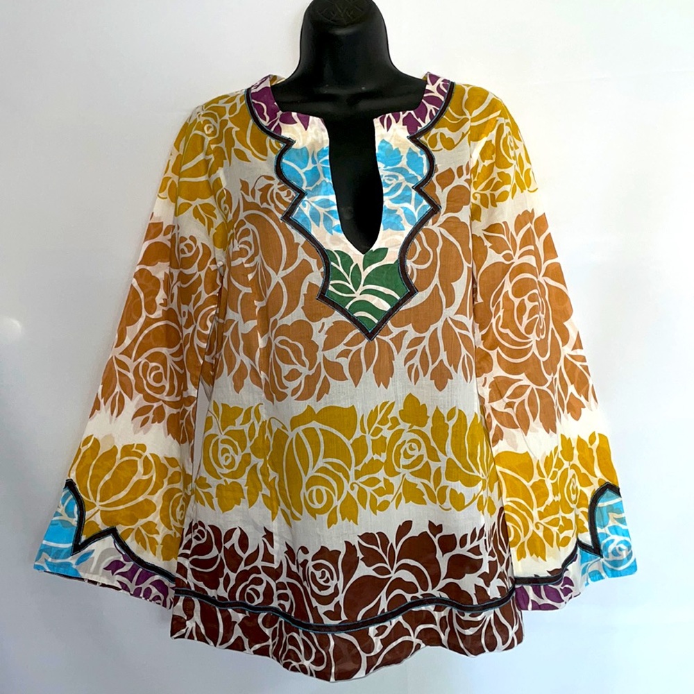 BCBG floral cotton embroidered v neck long sleeve boho swim coverup